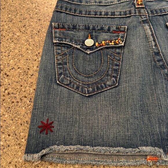 TRUE RELIGION Vintage Y2K Beaded Embroidered Denim Mini Skirt Made In USA - Picture 10 of 15